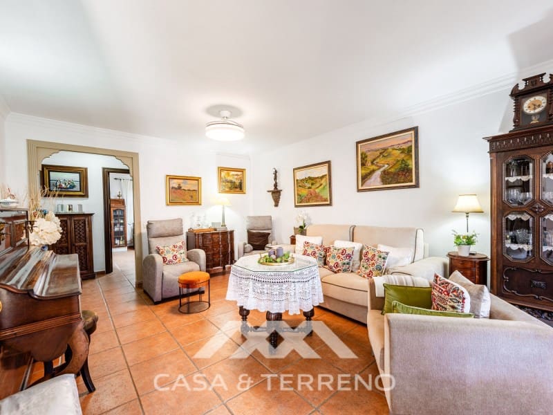 4 sovrum Hus till salu i Torre del Mar med garage - 396 900 € (Ref: 10115659)