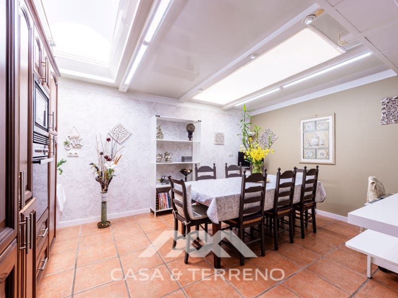 4 sovrum Hus till salu i Torre del Mar med garage - 396 900 € (Ref: 10115659)