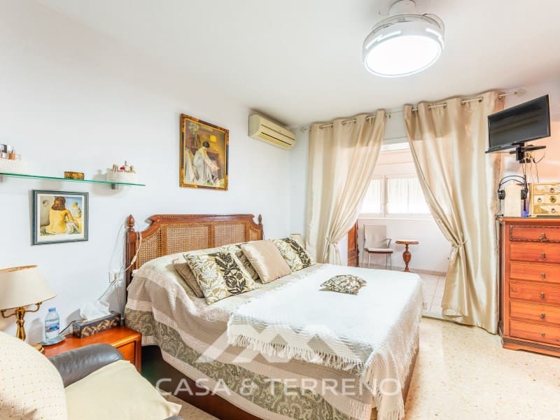 4 sovrum Hus till salu i Torre del Mar med garage - 396 900 € (Ref: 10115659)