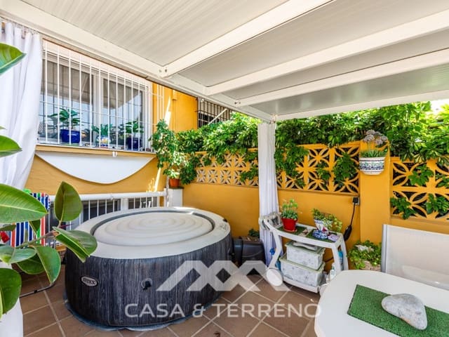 4 sovrum Hus till salu i Torre del Mar, Vélez-Málaga med garage - 396 900 € (Ref: 10115659)