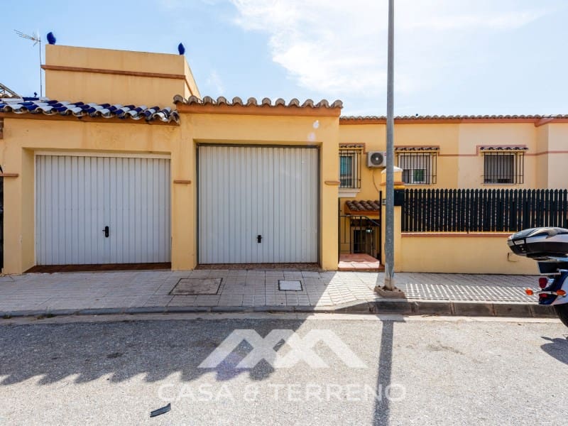 5 slaapkamer Villa te koop in Caleta de Velez met zwembad garage - € 639.900 (Ref: 10115660)