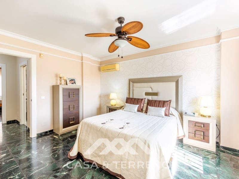 5 slaapkamer Villa te koop in Caleta de Velez met zwembad garage - € 639.900 (Ref: 10115660)