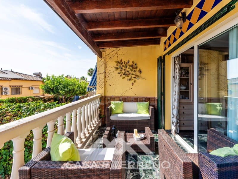 5 slaapkamer Villa te koop in Caleta de Velez met zwembad garage - € 639.900 (Ref: 10115660)