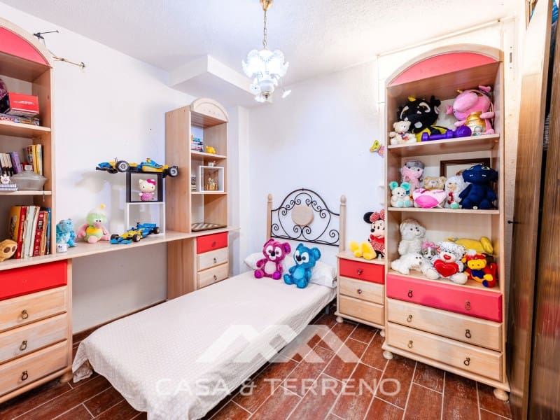 5 slaapkamer Villa te koop in Caleta de Velez met zwembad garage - € 639.900 (Ref: 10115660)