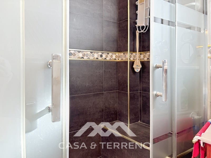 1 Zimmer Apartment zu verkaufen in Torrox-Costa mit Garage - 270.000 € (Ref: 10124301)