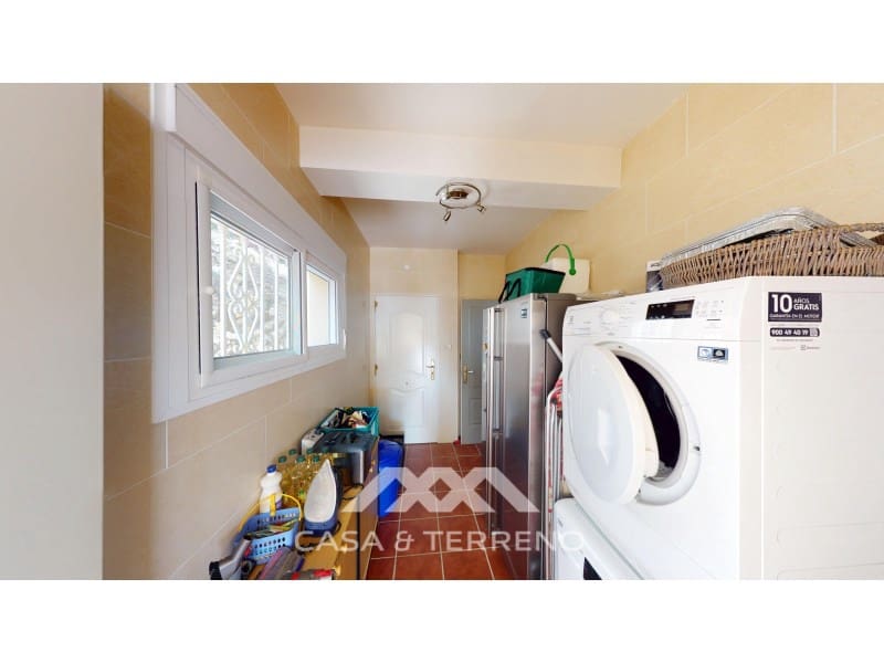 3 bedroom Villa for sale in Algarrobo with pool - € 878,000 (Ref: 10129086)