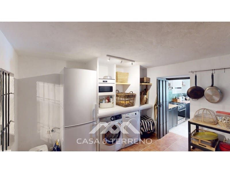 6 makuuhuone Majatalo/aamiaismajoitus myytävänä paikassa Colmenar mukana uima-altaan - 1 185 000 € (Ref: 10146768)