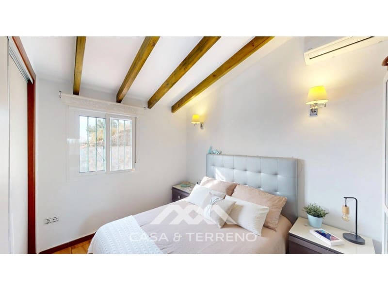 3 Zimmer Villa zu verkaufen in Arenas mit Pool - 428.000 € (Ref: 10148500)