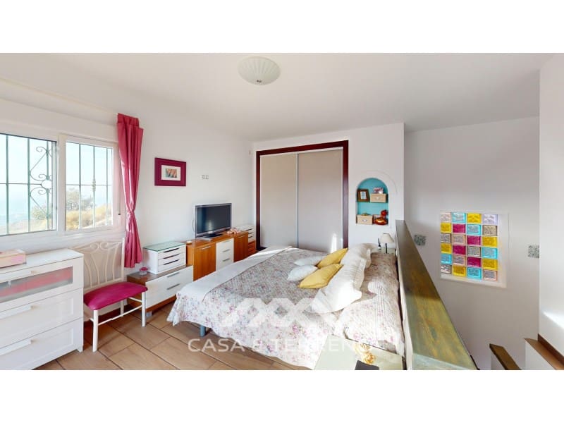 3 Zimmer Villa zu verkaufen in Arenas mit Pool - 428.000 € (Ref: 10148500)