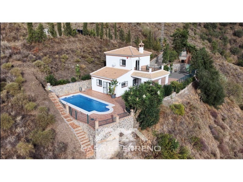 3 Zimmer Villa zu verkaufen in Arenas mit Pool - 428.000 € (Ref: 10148500)