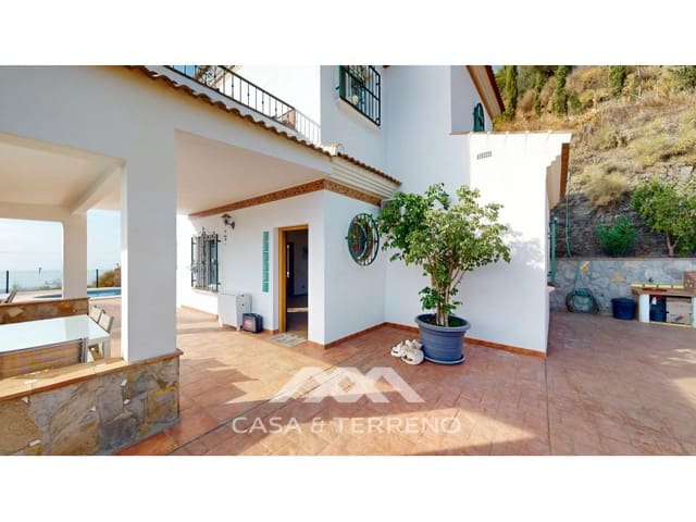 3 Zimmer Villa zu verkaufen in Arenas mit Pool - 428.000 € (Ref: 10148500)