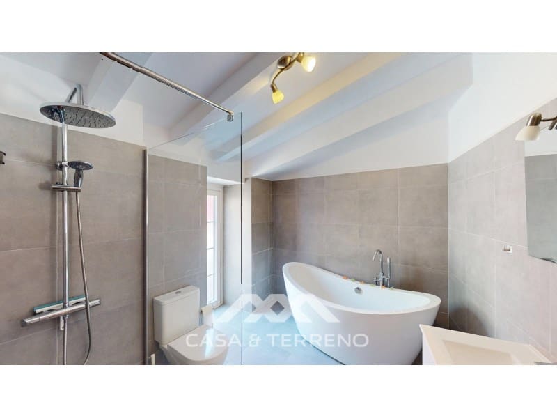 4 chambre Villa/Maison à vendre à Benajarafe avec piscine garage - 948 000 € (Ref: 10151235)