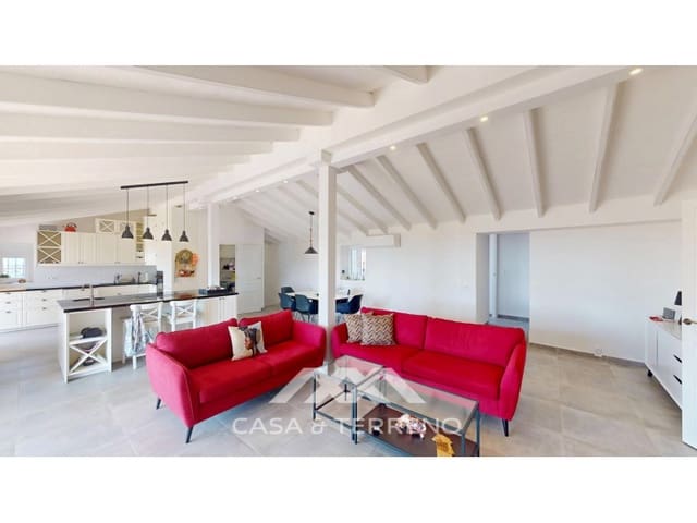 4 chambre Villa/Maison à vendre à Benajarafe, Vélez-Málaga avec piscine garage - 948 000 € (Ref: 10151235)