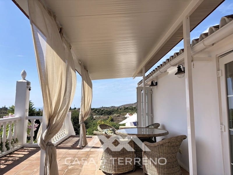 4 chambre Villa/Maison à vendre à Benajarafe avec piscine garage - 948 000 € (Ref: 10151235)
