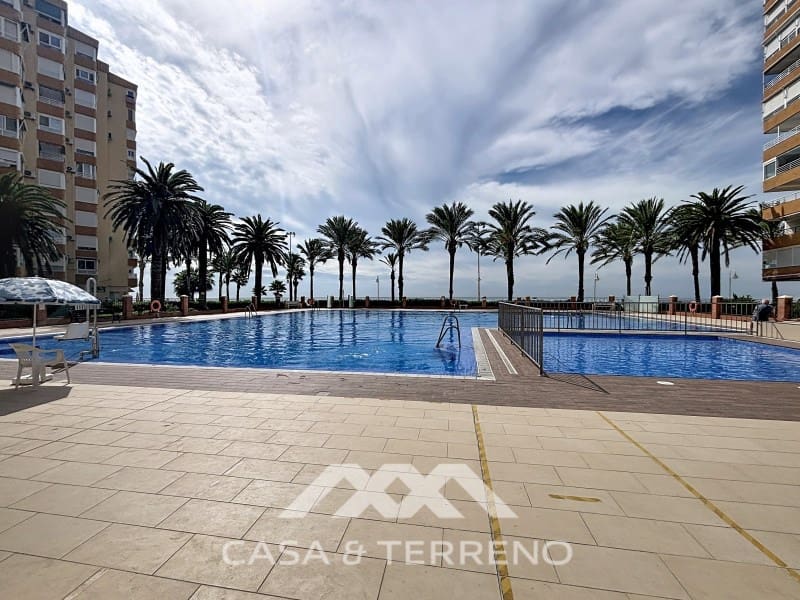 2 makuuhuone Asunto myytävänä paikassa Algarrobo Costa mukana uima-altaan - 338 000 € (Ref: 10154954)