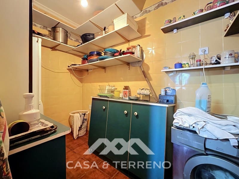 6 makuuhuone Maalaistalo myytävänä paikassa Benamargosa mukana uima-altaan - 275 000 € (Ref: 10164881)