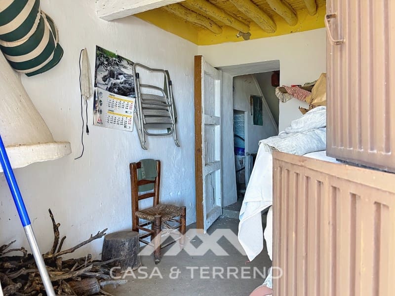 3 bedroom Finca/Country House for sale in Competa with garage - € 80,000 (Ref: 10166392)