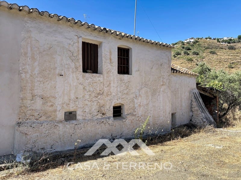 3 bedroom Finca/Country House for sale in Competa with garage - € 80,000 (Ref: 10166392)