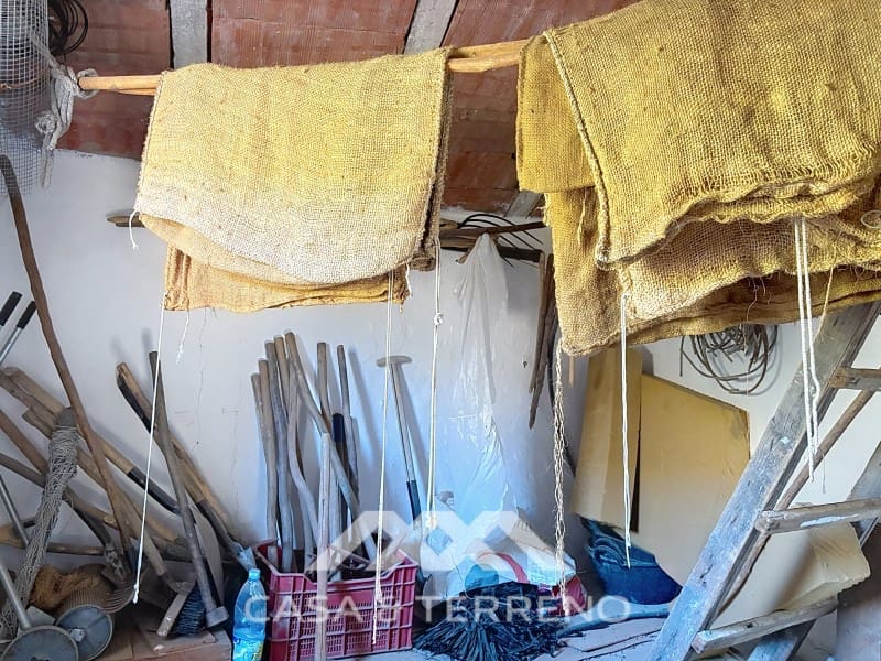 3 bedroom Finca/Country House for sale in Competa with garage - € 80,000 (Ref: 10166392)