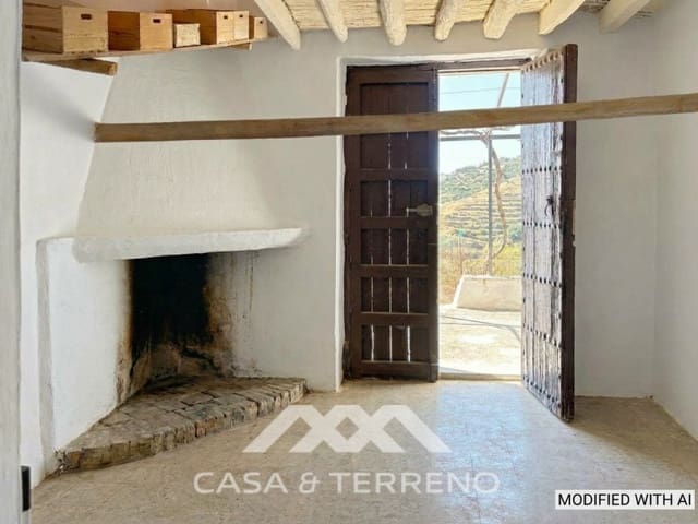 3 bedroom Finca/Country House for sale in Cómpeta with garage - € 80,000 (Ref: 10166392)