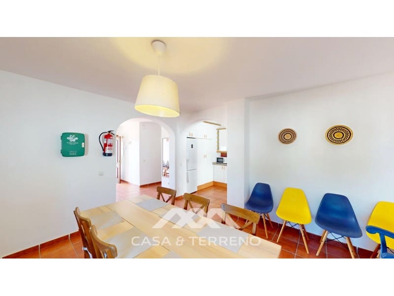 Chalet de 4 habitaciones en Nerja en venta con piscina - 1.450.000 € (Ref: 10184453)