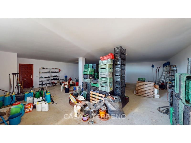 Chalet de 4 habitaciones en Nerja en venta con piscina - 1.450.000 € (Ref: 10184453)