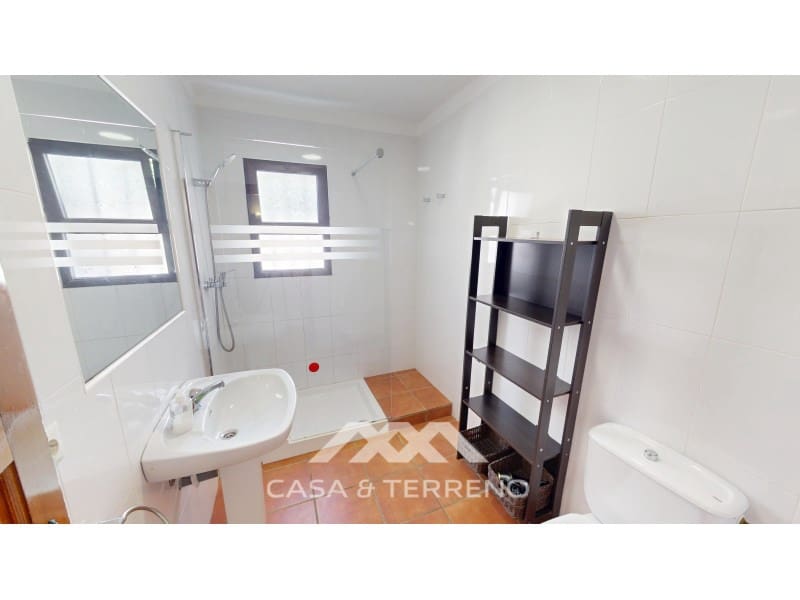 Chalet de 4 habitaciones en Nerja en venta con piscina - 1.450.000 € (Ref: 10184453)