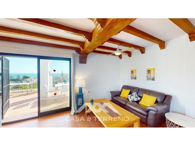 Chalet de 4 habitaciones en Chaparil - Torrecilla - Punta Lara, Nerja en venta con piscina - 1.450.000 € (Ref: 10184453)