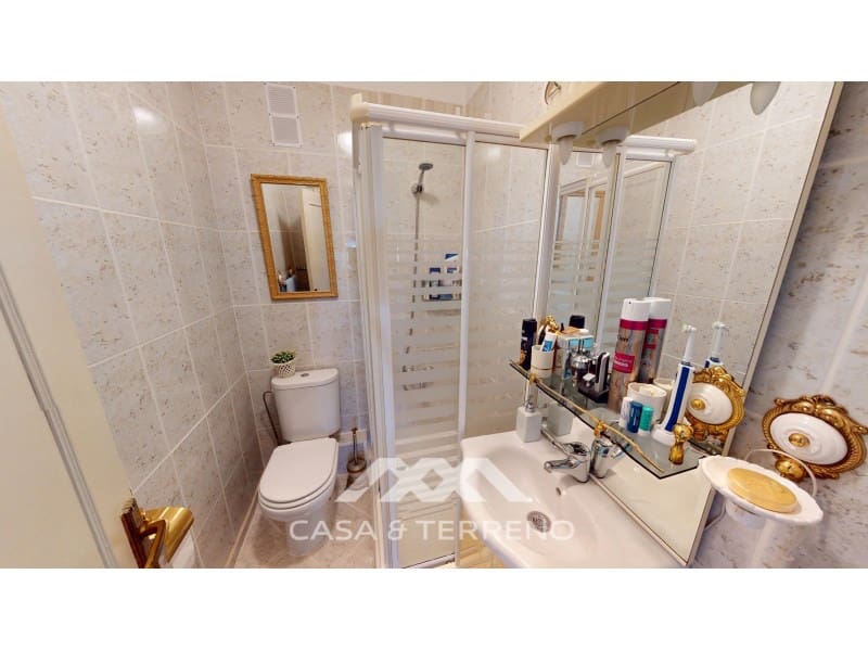 3 bedroom Apartment for sale in Torre del Mar with pool garage - € 545,000 (Ref: 10186798)