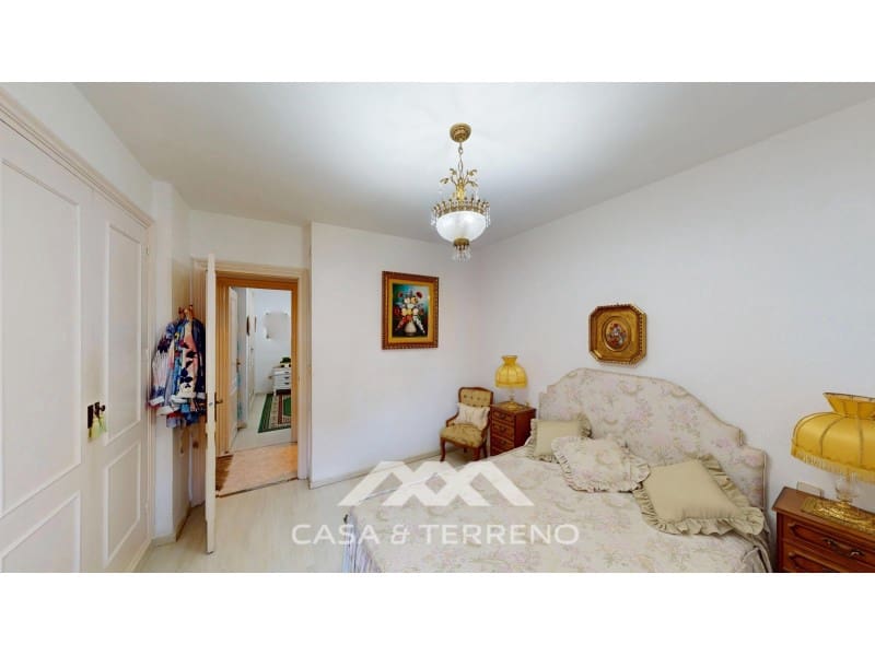 3 bedroom Apartment for sale in Torre del Mar with pool garage - € 545,000 (Ref: 10186798)