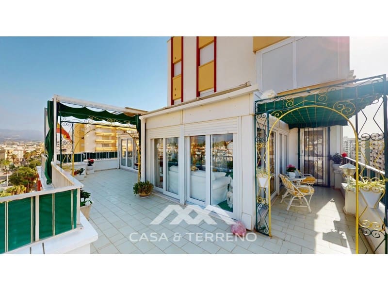 3 bedroom Apartment for sale in Torre del Mar with pool garage - € 545,000 (Ref: 10186798)