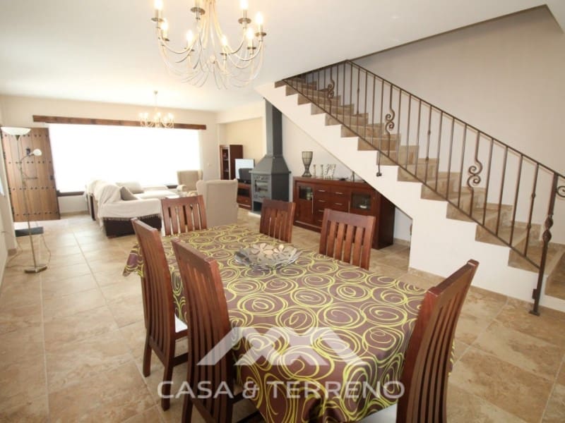 3 soveværelse Semi-Rækkehus til salg i Salares - € 212.100 (Ref: 4454055)