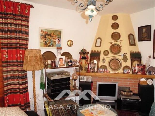 2 makuuhuone Paritalo myytävänä paikassa Riogordo - 148 400 € (Ref: 4454062)