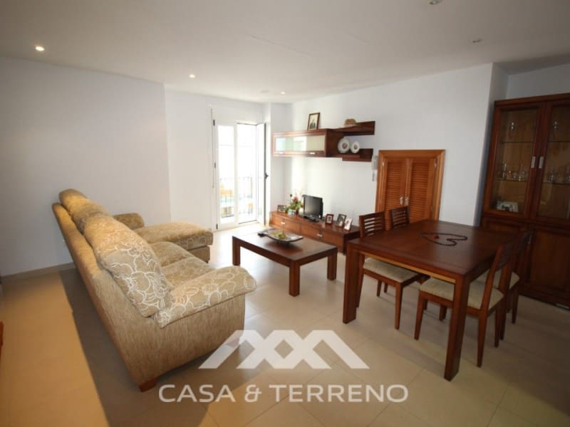 4 bedroom Villa for sale in Archez - € 270,000 (Ref: 4454206)