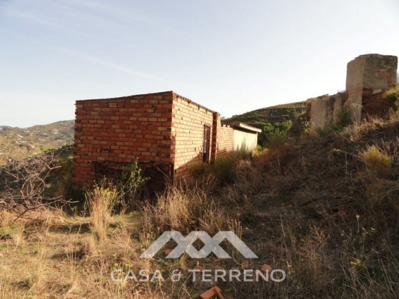 Finca/Landhuis te koop in Competa - € 270.000 (Ref: 4454290)