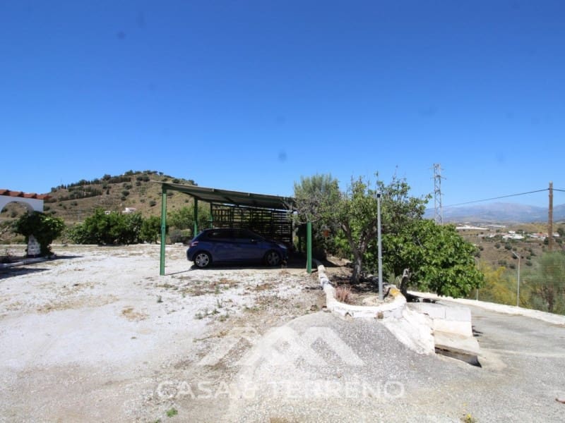 3 soverom Finca/Herregård til salgs i Canillas de Aceituno med svømmebasseng garasje - € 420 000 (Ref: 4603880)