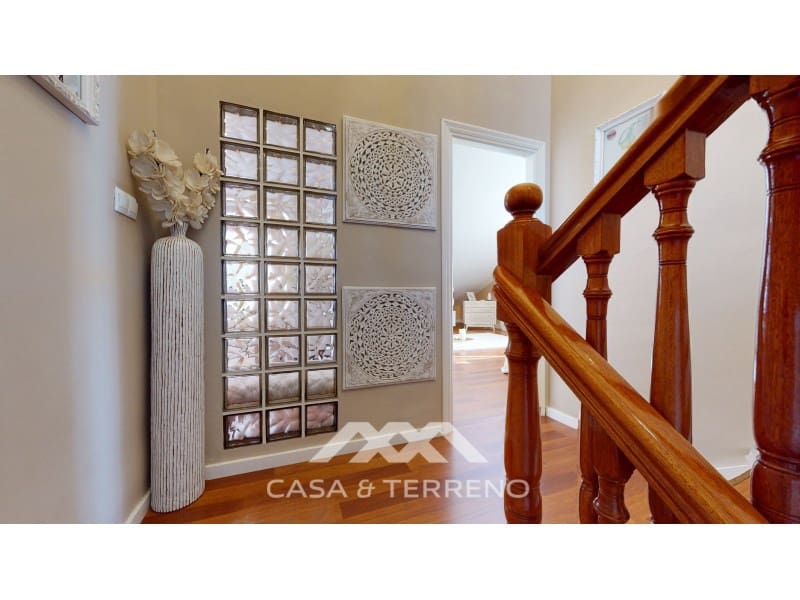 5 quarto Moradia para venda em Velez-Malaga com piscina garagem - 630 000 € (Ref: 4760536)