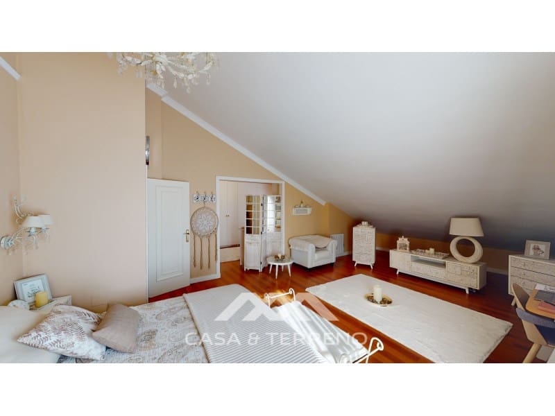 5 quarto Moradia para venda em Velez-Malaga com piscina garagem - 630 000 € (Ref: 4760536)