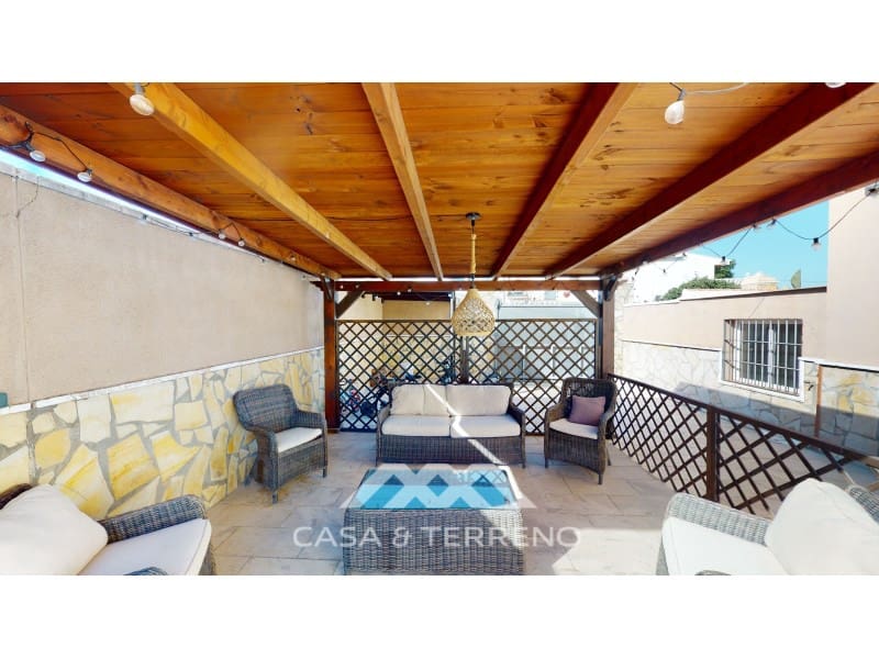 5 quarto Moradia para venda em Velez-Malaga com piscina garagem - 630 000 € (Ref: 4760536)