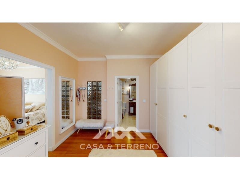 5 quarto Moradia para venda em Velez-Malaga com piscina garagem - 630 000 € (Ref: 4760536)