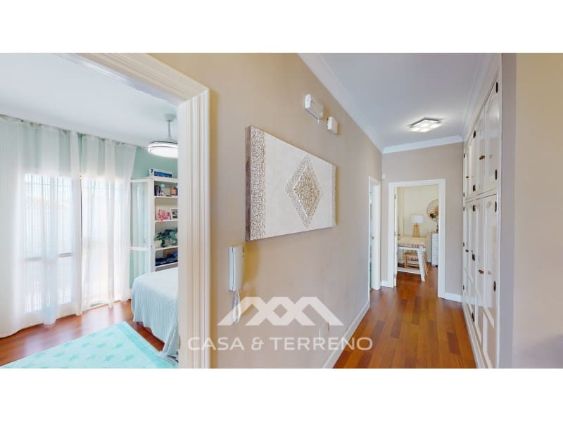 5 quarto Moradia para venda em Velez-Malaga com piscina garagem - 630 000 € (Ref: 4760536)