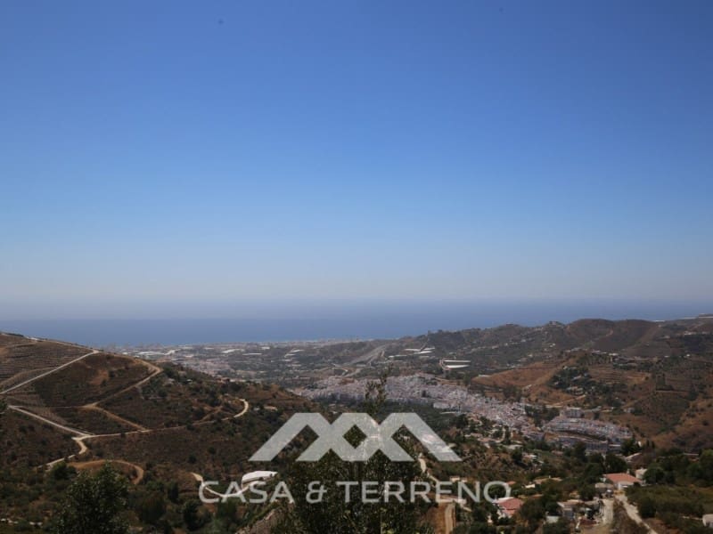 3 chambre Villa/Maison à vendre à Torrox avec piscine garage - 850 000 € (Ref: 4835476)