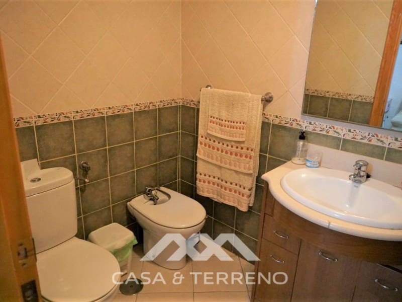 4 soveværelse Semi-Rækkehus til salg i Competa - € 191.000 (Ref: 5013791)