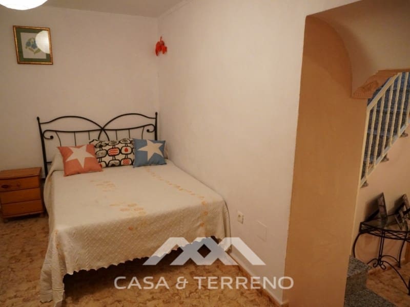 4 soveværelse Semi-Rækkehus til salg i Competa - € 191.000 (Ref: 5013791)