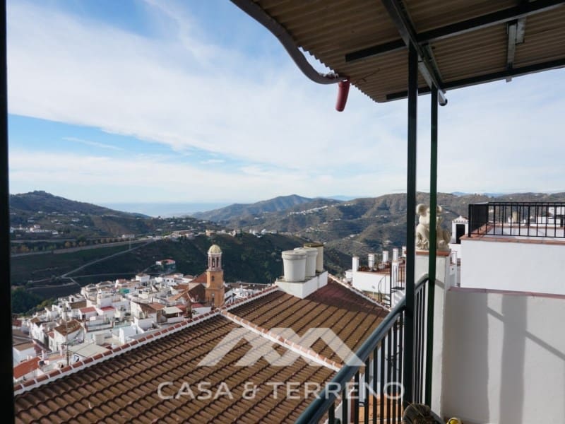 4 soveværelse Semi-Rækkehus til salg i Competa - € 191.000 (Ref: 5013791)