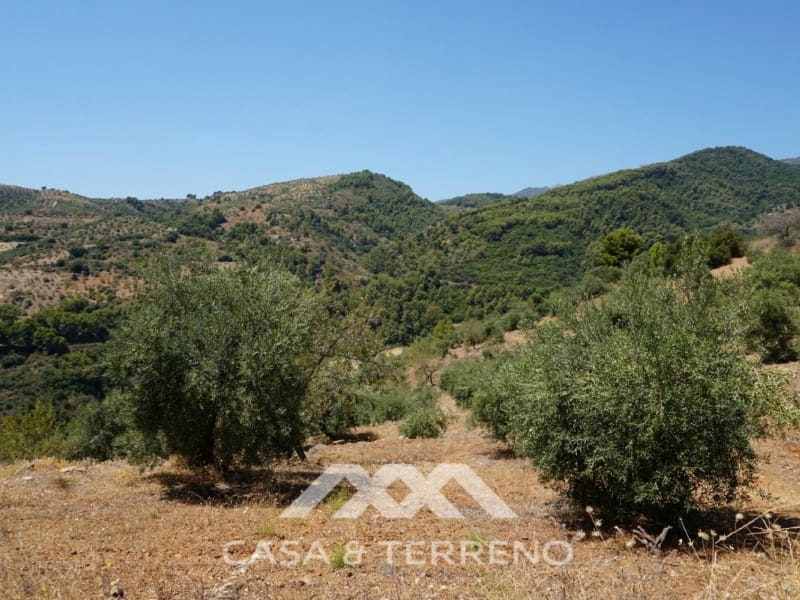 3 soveværelse Finca/Landehus til salg i Yunquera - € 280.000 (Ref: 5467039)