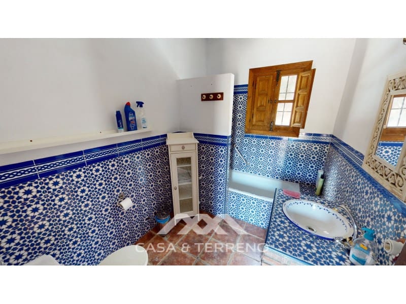 5 soveværelse Villa til salg i Sedella med swimmingpool garage - € 398.000 (Ref: 5669148)