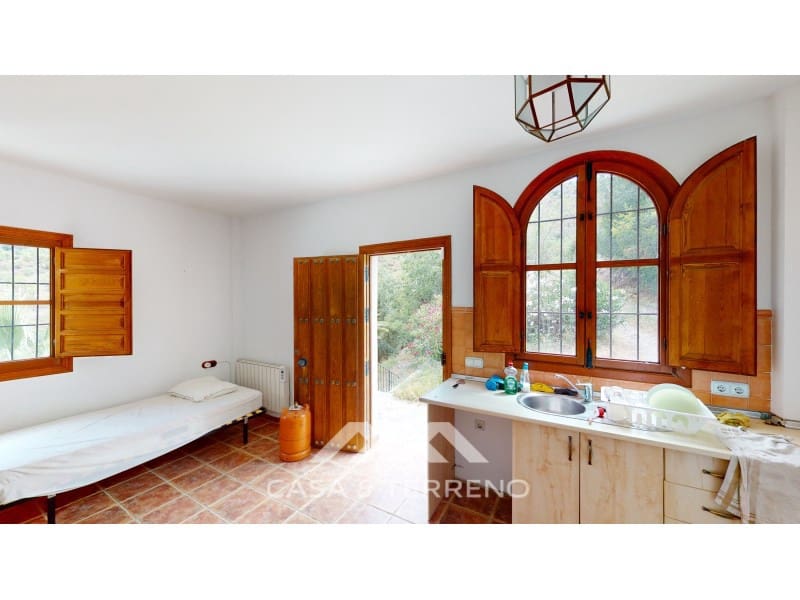 5 soveværelse Villa til salg i Sedella med swimmingpool garage - € 398.000 (Ref: 5669148)