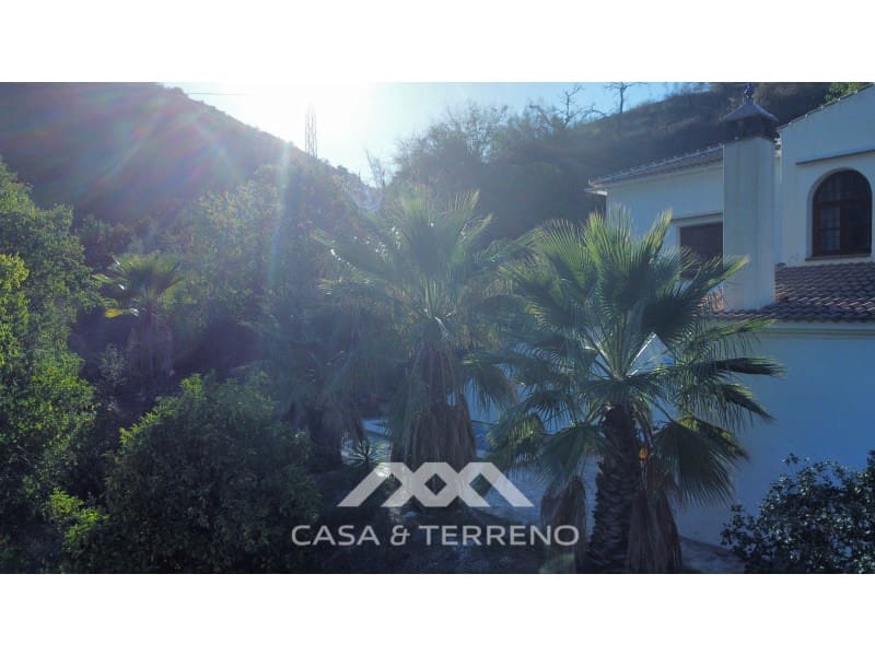 5 soveværelse Villa til salg i Sedella med swimmingpool garage - € 398.000 (Ref: 5669148)