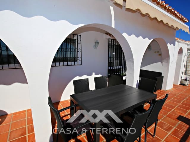 3 chambre Villa/Maison à vendre à Caleta de Vélez, Vélez-Málaga avec piscine garage - 650 000 € (Ref: 6119589)